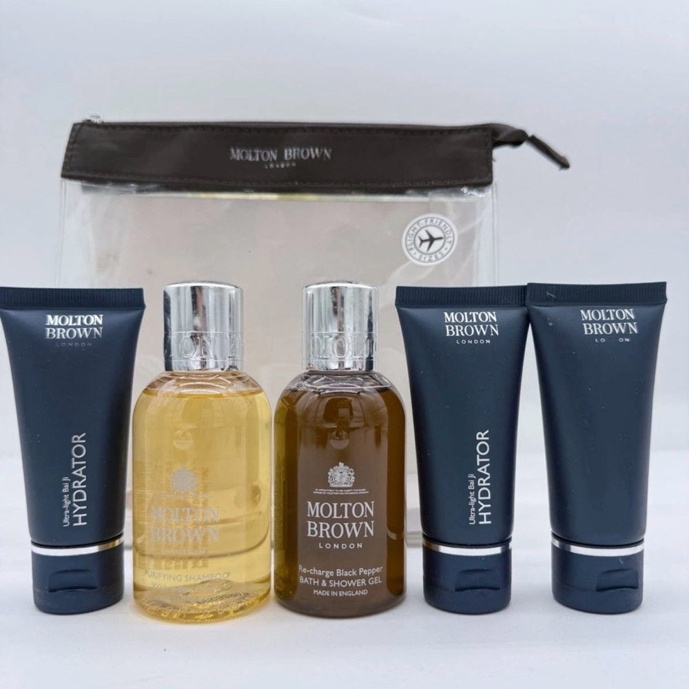 Molton Brown Well Groomed 5 Piece Carry On Set for Men
